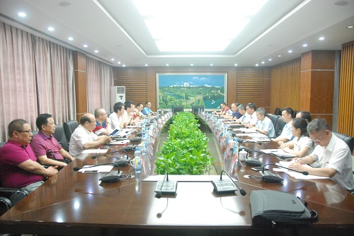 母校热点35.jpg 母校热点35.jpg