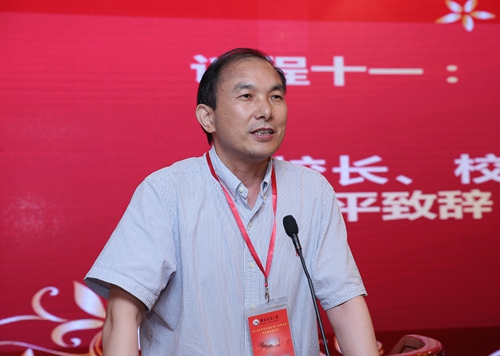 北京校友会开展迎接新校友活动