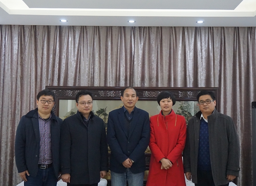 史焕平会见电气学院95级校友罗琼