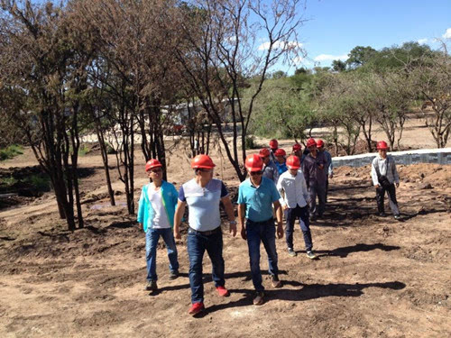 华东交大校友张翠山:绽放在非洲大地上的“墨梅”