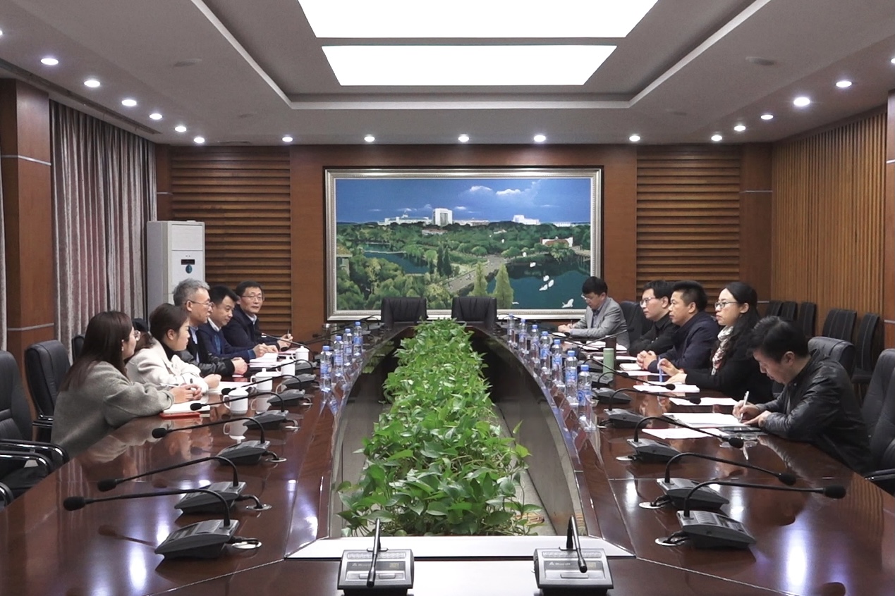 深化交流促共赢 省建工集团来校洽谈合作