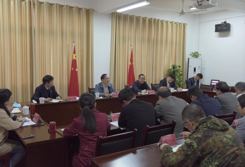 柳和生到马克思主义学院调研