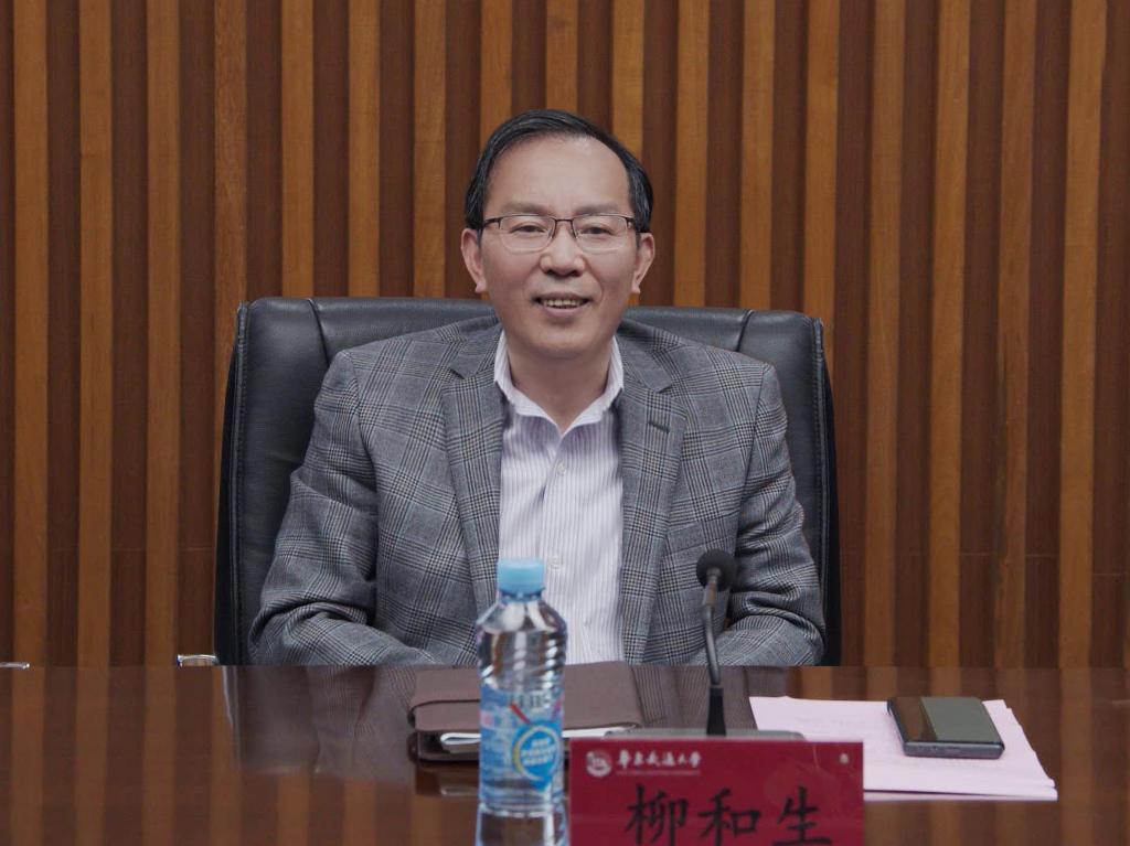南昌航空大学副校长江光亮一行来校调研