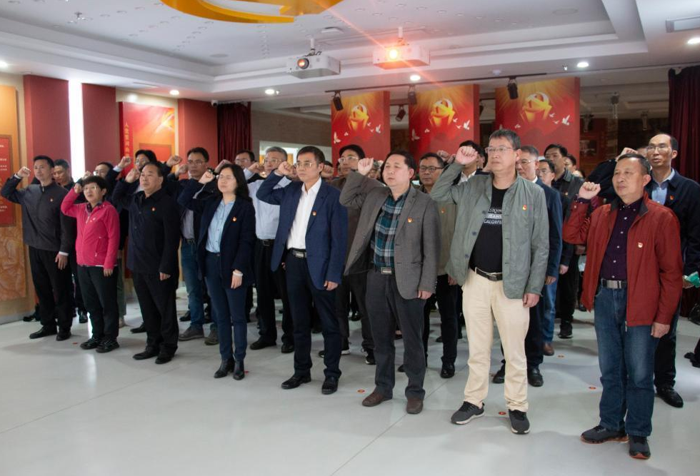 我校赴南昌党章教育馆开展党史学习教育和廉政教育参观学习活动
