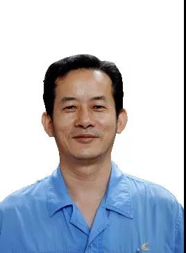校友风采?|1992级电子电器专业校友胡红明