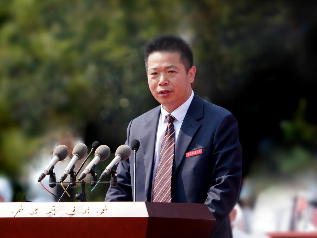 【校庆致辞】华交之光 ——在建校50周年纪念大会暨“交通强国”高峰论坛开幕式上的致辞