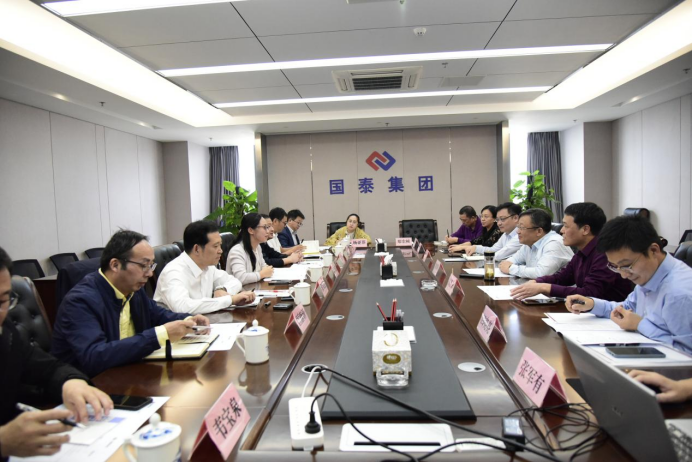 校党委委员、副校长罗文俊带队走访江西国泰集团股份有限公司