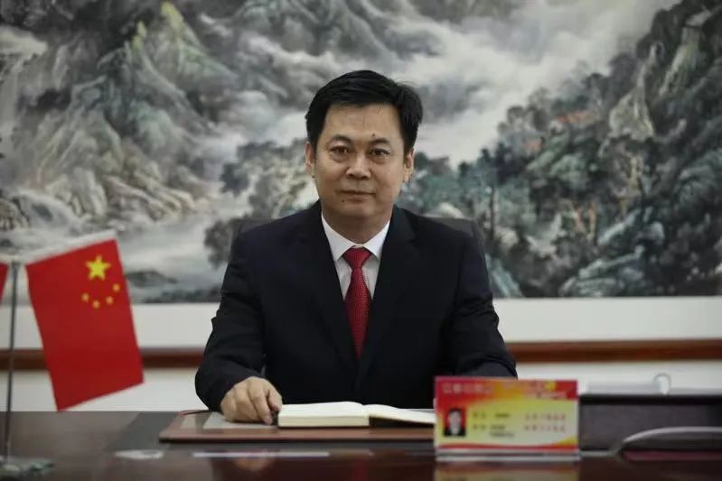 校友发展丨华交校友张恩桥被任命为中铁二十五局集团有限公司党委委员、副总经理